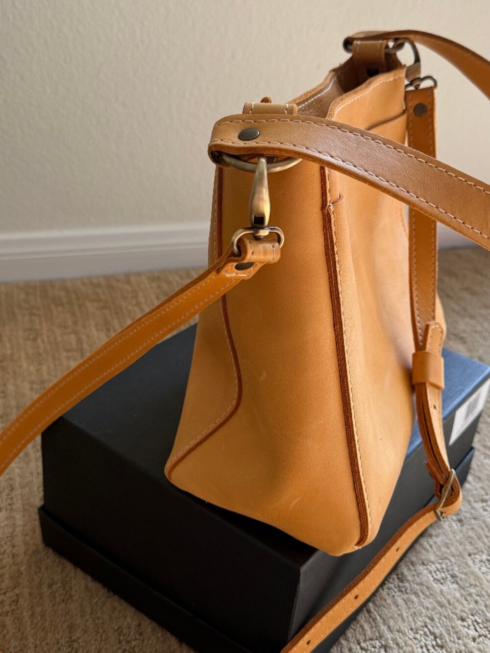 Portland Leather Goods Triangle Shoulder Bag Sunflower Yellow - Picture 9 of 11